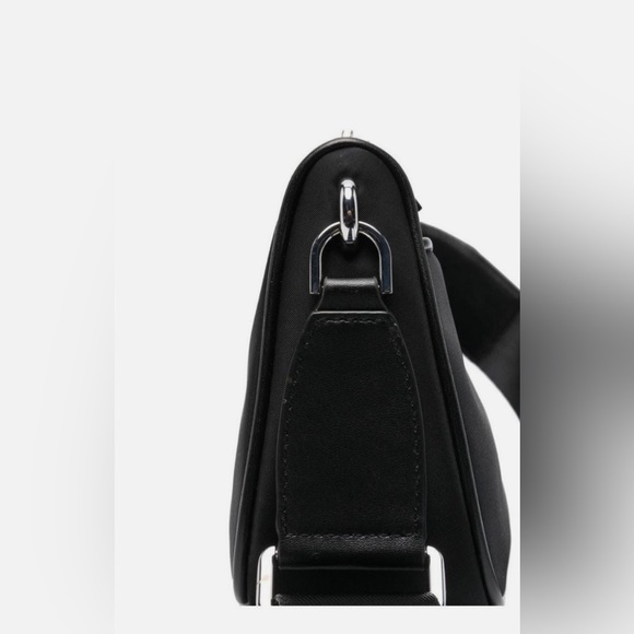 Michael Kors Jet Set Shoulder Bag - Picture 2 of 11